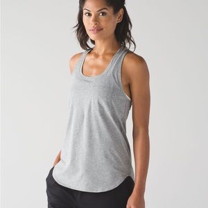 Lululemon Yogi Racer Back III in Heathered Medium Grey